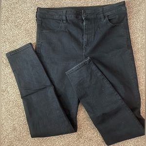 American Eagle black high waist skinny jean, size 14 long (barely worn)